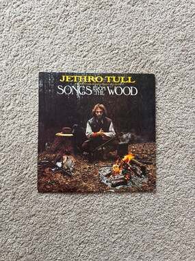 Jethro Tull Songs From The Wood 1977 Vinyl LP Record CHR 1132